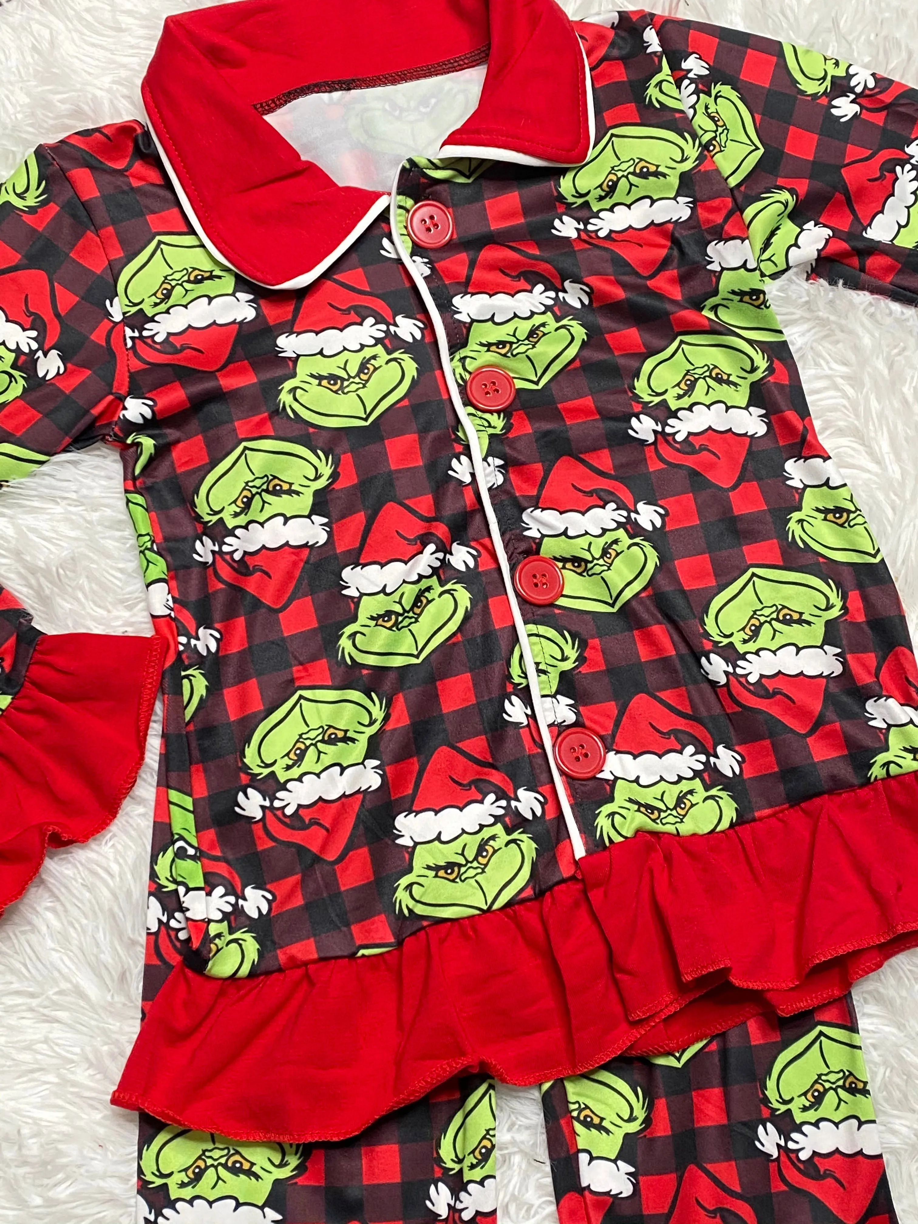 Girls Grinch Buffalo Plaid Pajama Set