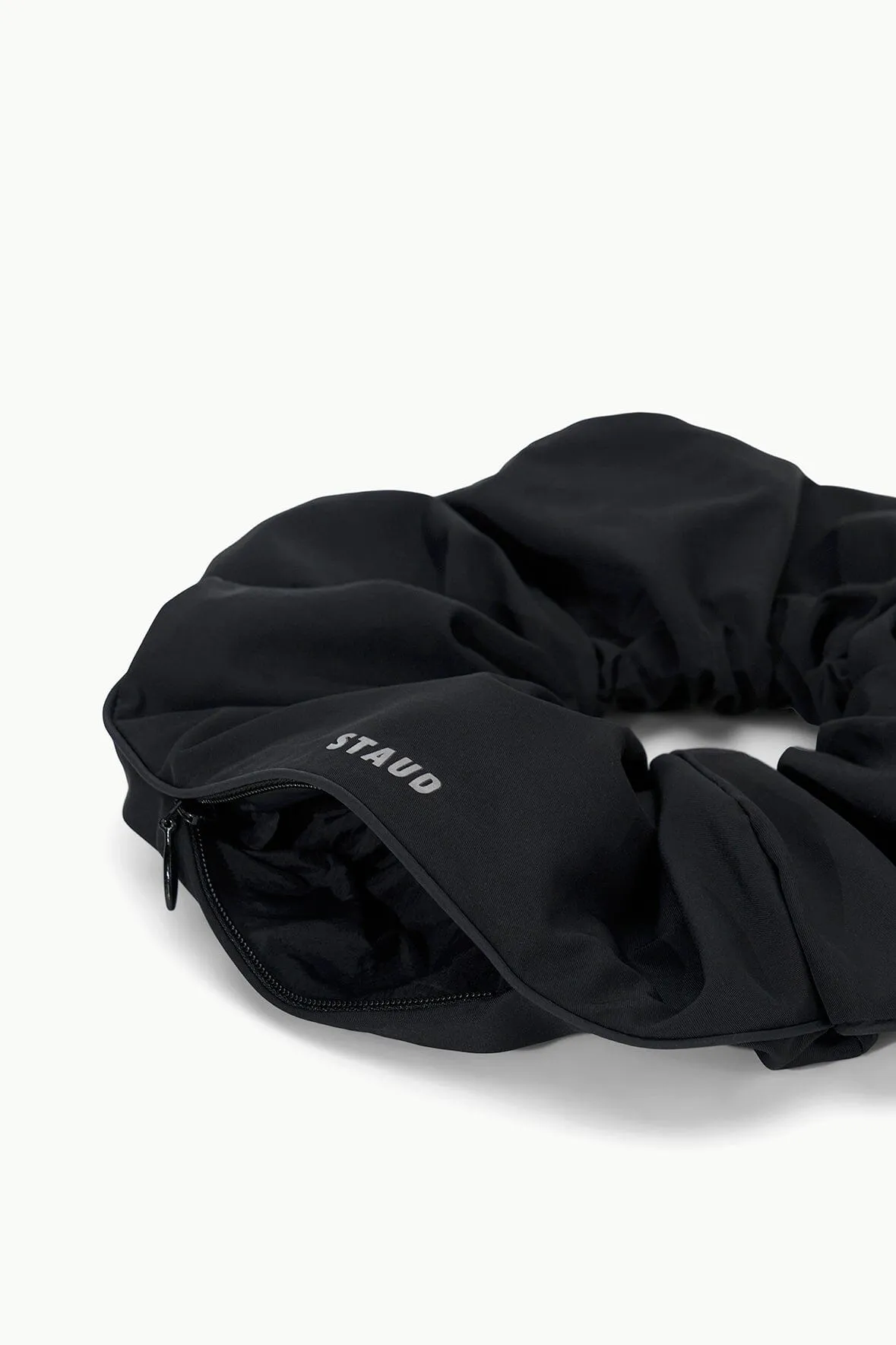 GORGE SCRUNCHIE | BLACK