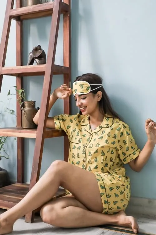Sootisyahi 'Yellow Penguine' Hand Printed Cotton Night Suit
