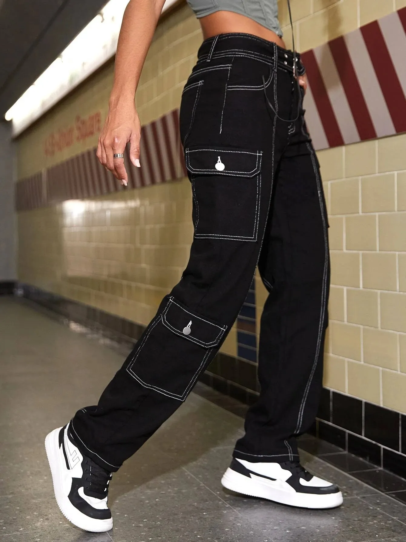 Stitched Buckled Belted Cargo Jeans
