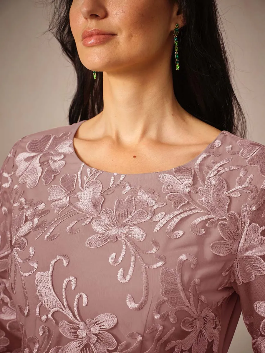 Womens Maxi Dress  Lace Bodice  Flowing Fit  Three-Quarter Sleeve  Formal Wear