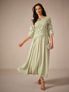 Womens Maxi Dress  Lace Bodice  Flowing Fit  Three-Quarter Sleeve  Formal Wear