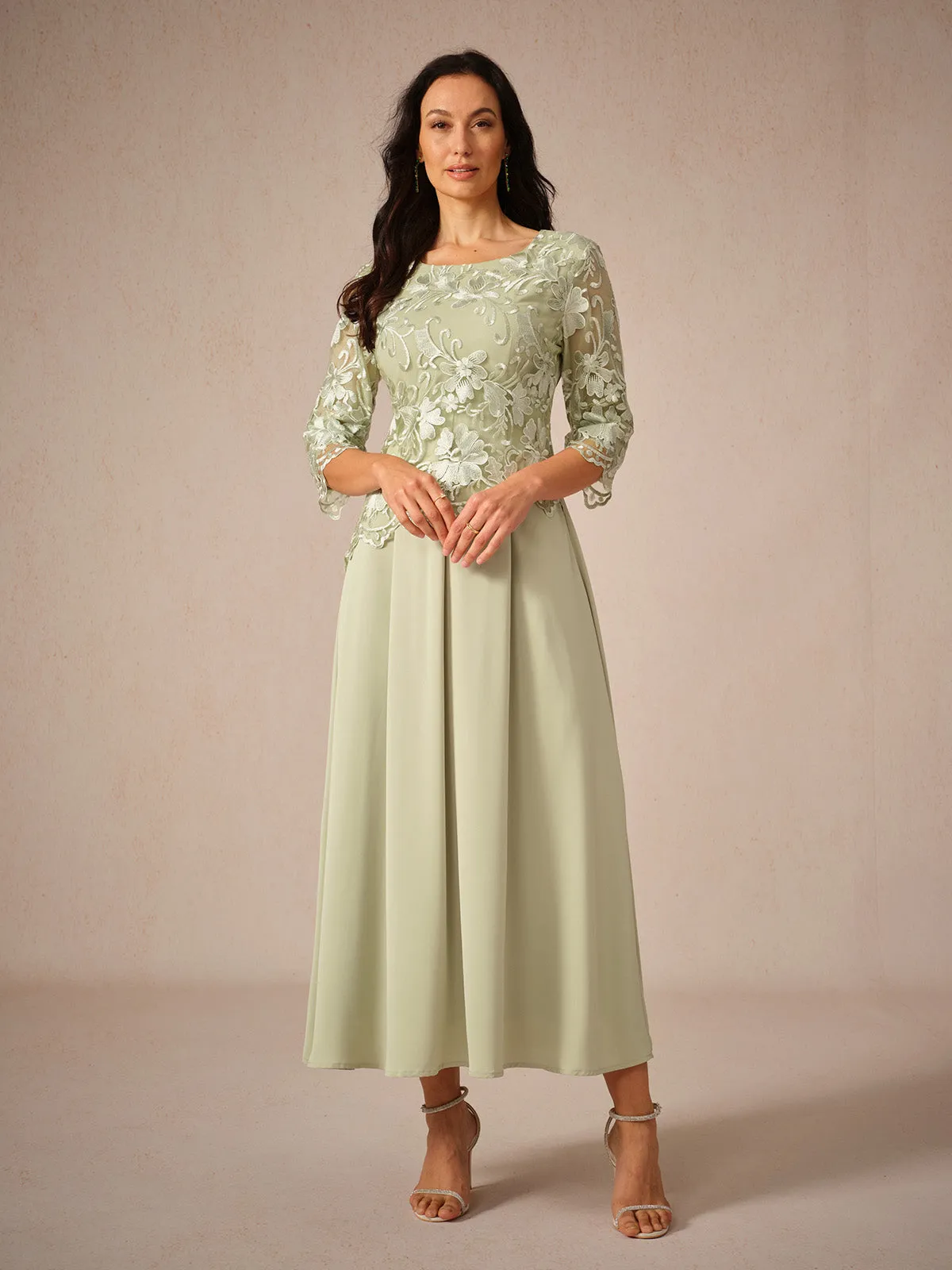 Womens Maxi Dress  Lace Bodice  Flowing Fit  Three-Quarter Sleeve  Formal Wear